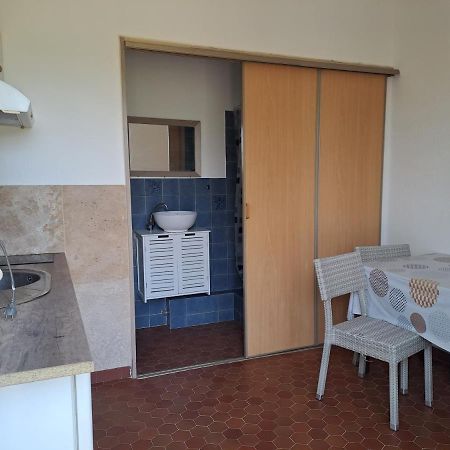 Chez Mamie 2 Apartment Мосан ле Алпил Екстериор снимка