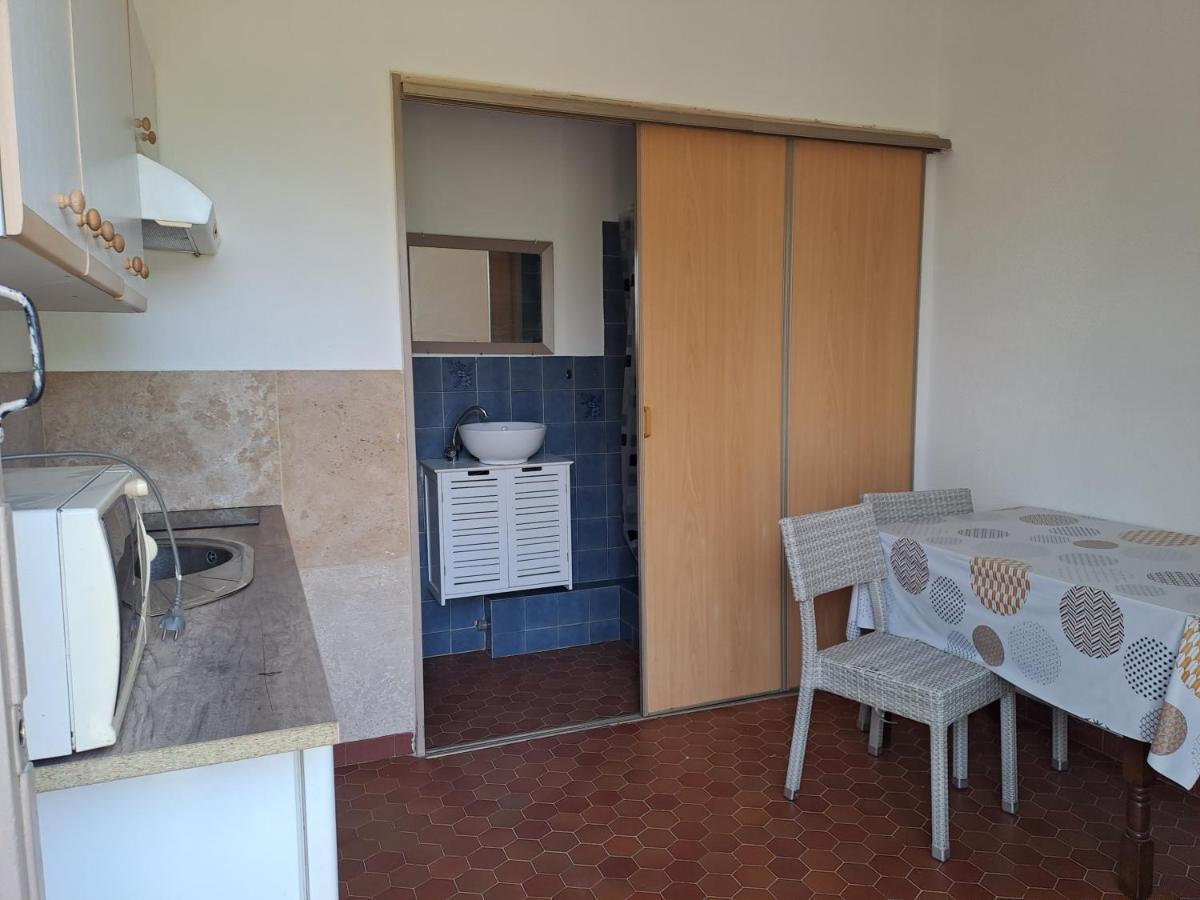 Chez Mamie 2 Apartment Мосан ле Алпил Екстериор снимка